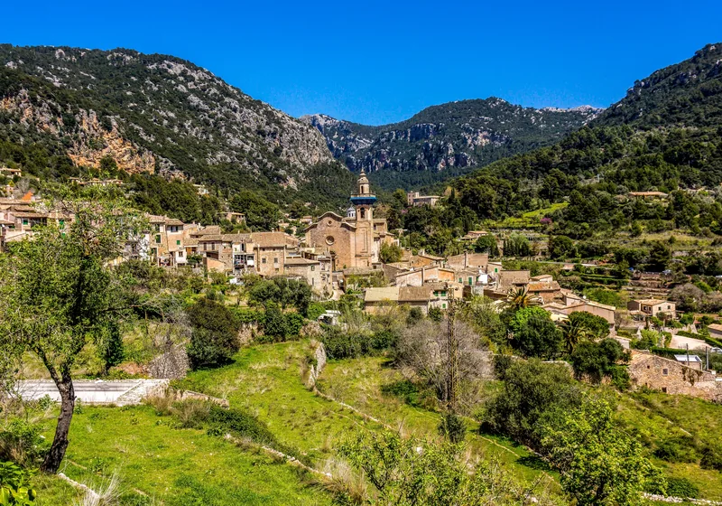 Mallorca Frühjahr Tramuntana Dorf
